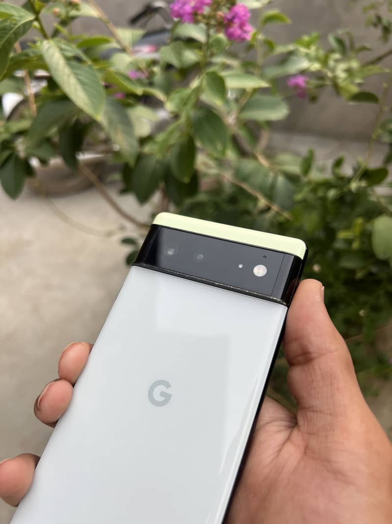 Google Pixel 6 0