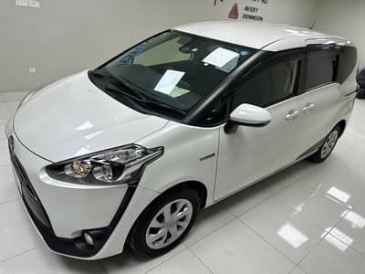 Toyota Sienta 2018