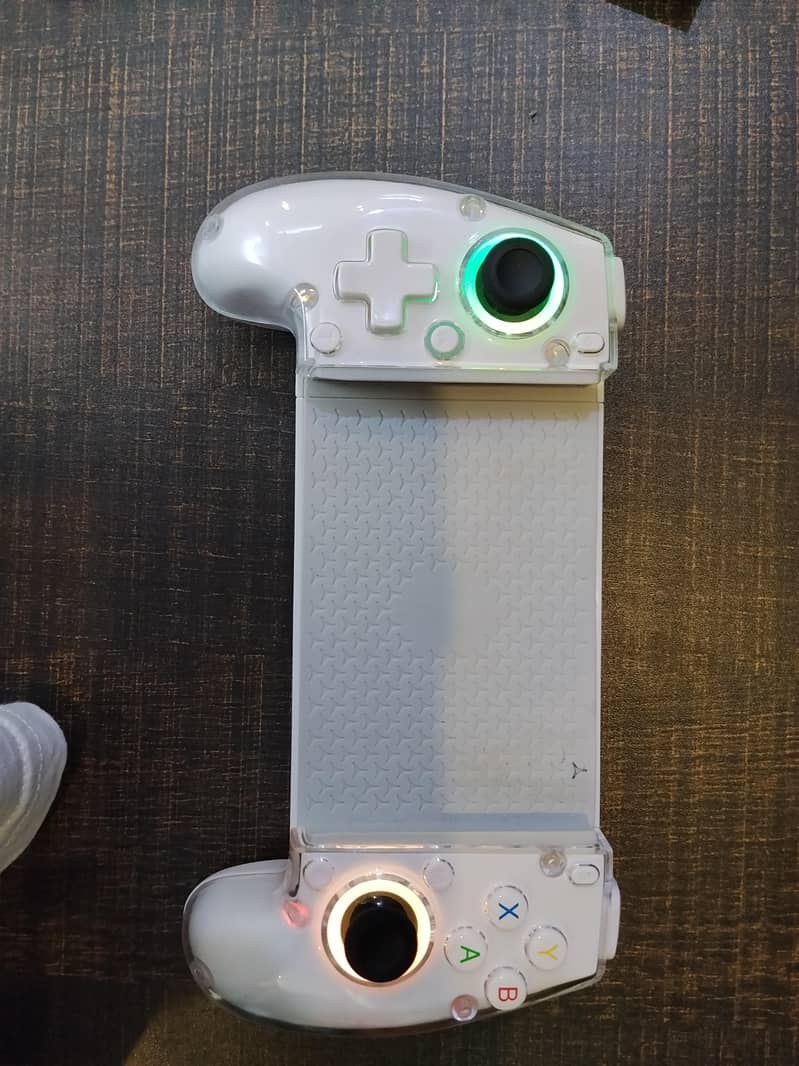 Bluetooth Wireless Controller for phone 3