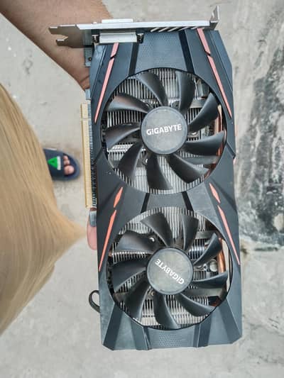 Gigabyte AMD Radeon RX 580 8GB GDDR5 Gaming GPU – Excellent Condition