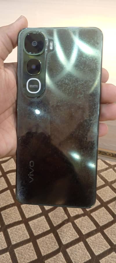 vivo y400