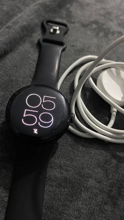 Google Pixel Watch 1 with Charger