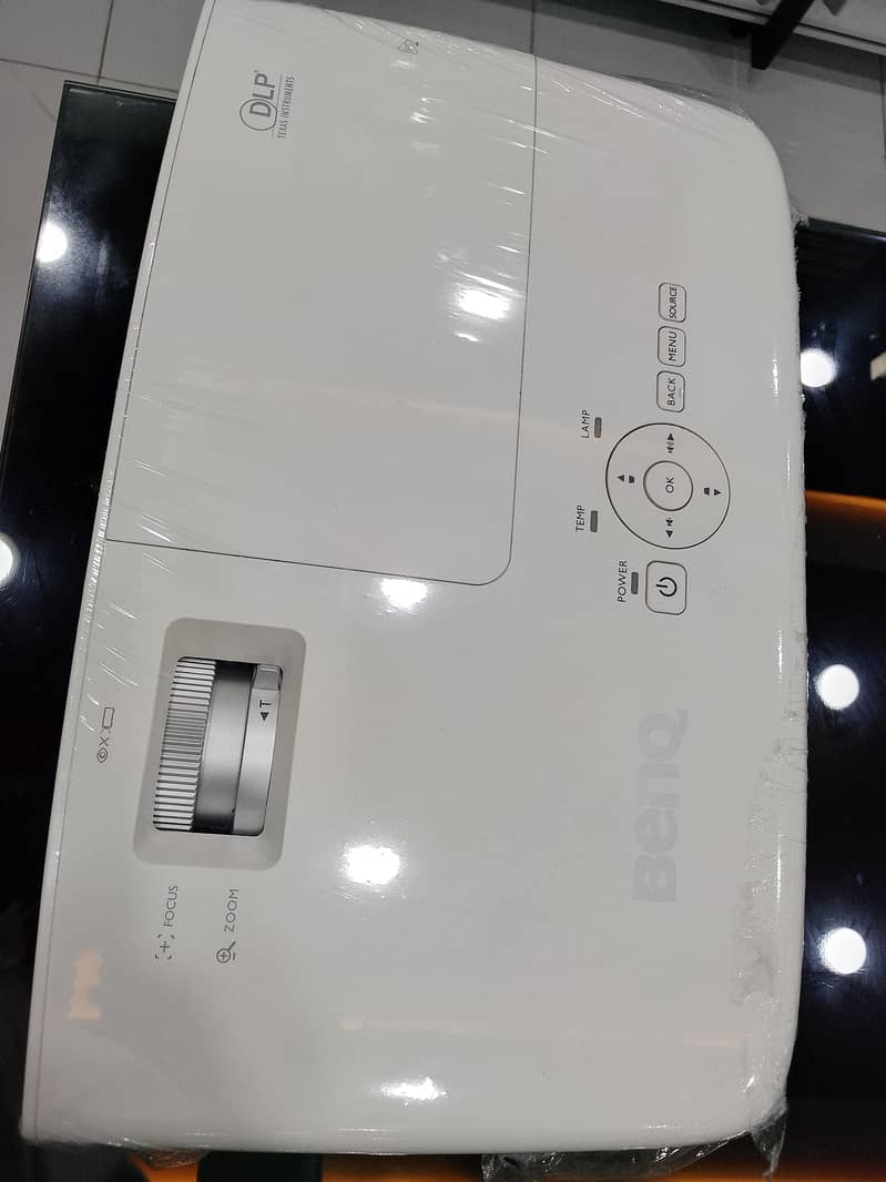 Multimedia Projectors 1