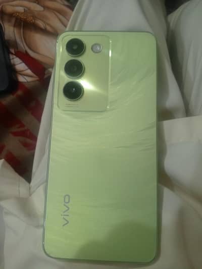 Vivo Y100