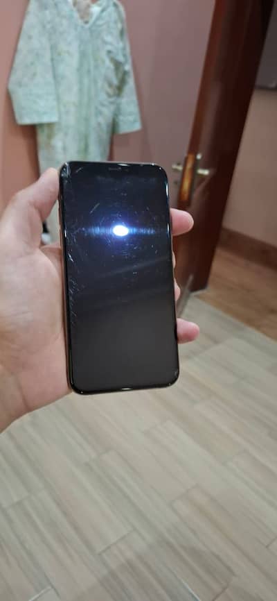 Apple iPhone XS