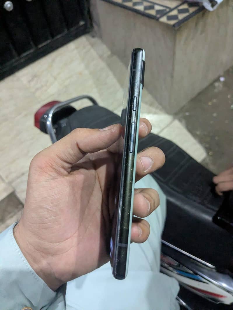 Google Pixel 6a 4