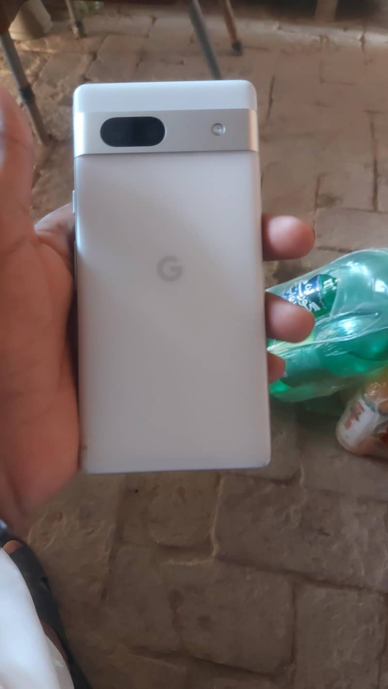 Google Pixel 7a 4
