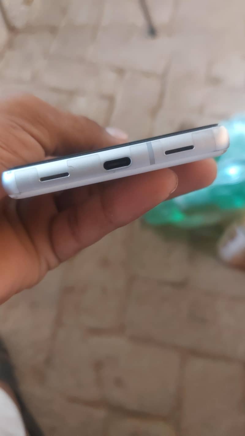 Google Pixel 7a 10