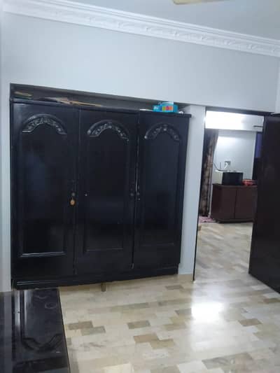 Rent office ist floor 3rooms Alladin park k samne Rashid minhas road facing