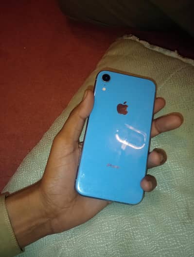 Apple iPhone XR