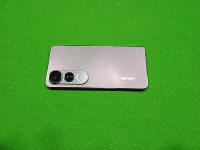 Vivo V50 Lite