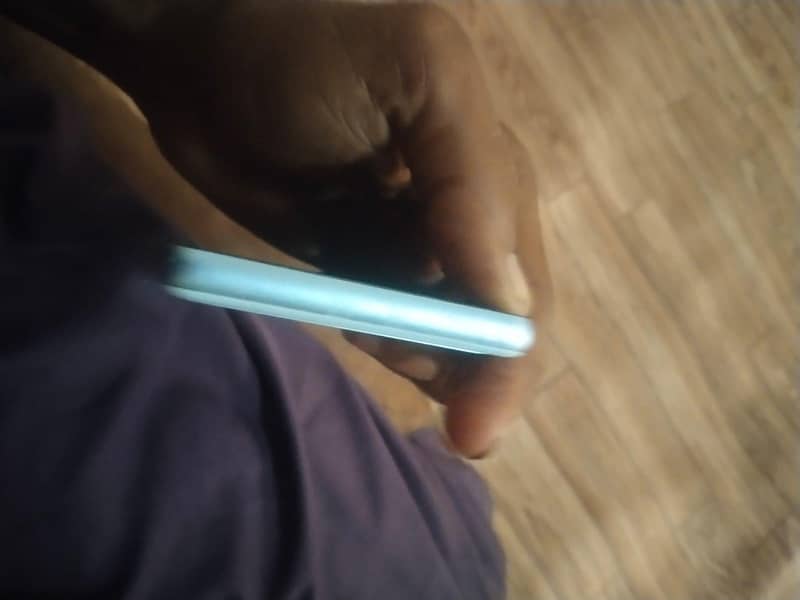 Google pixel 7 A 3