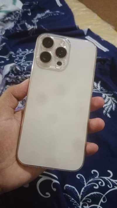 Apple iPhone 16 Pro Max