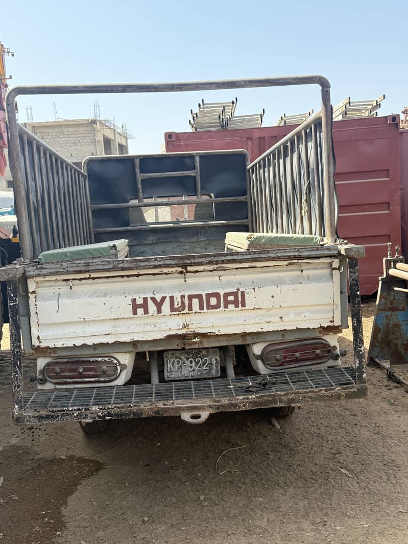 loading truck 12