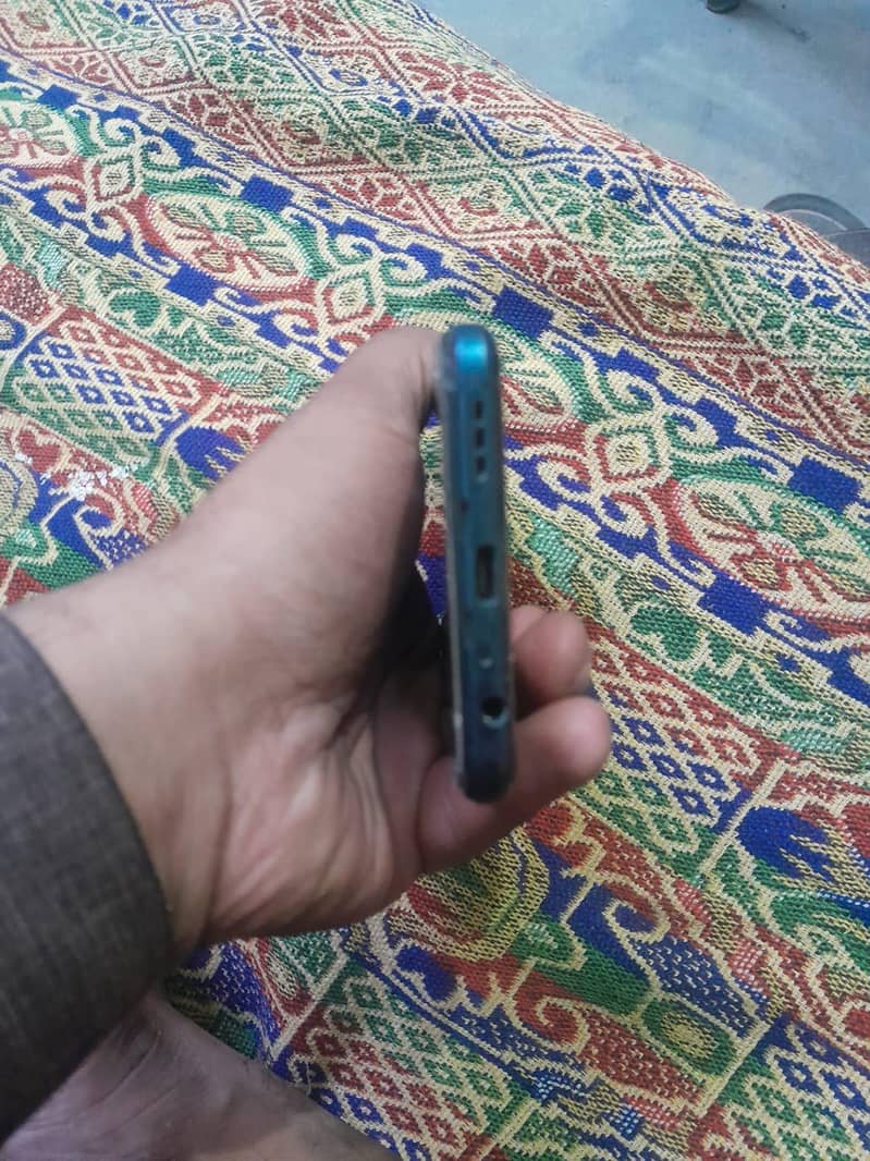 Tecno CAMON 18T 0