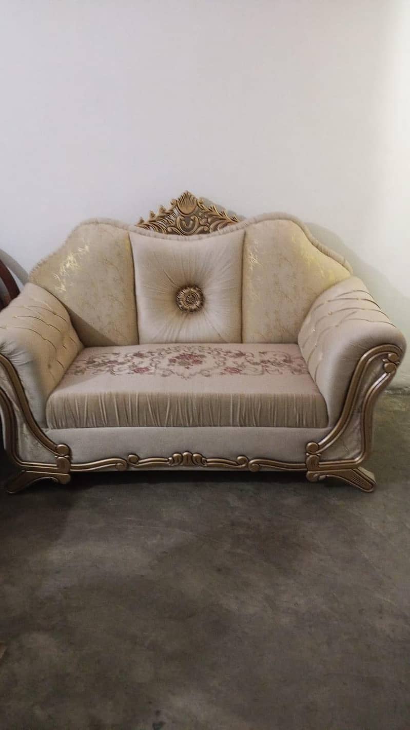 2 seater sofa 4