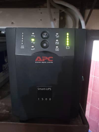 APC UPS Smart 1500 Watts
