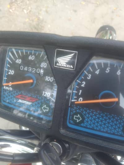 HONDA 125CG RED