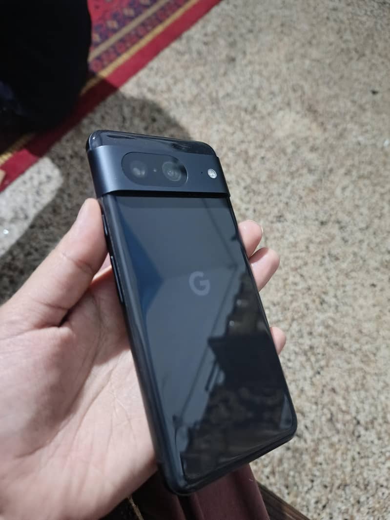 Google Pixel 8 3
