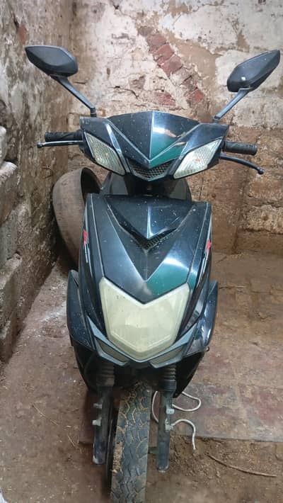 electric scooty