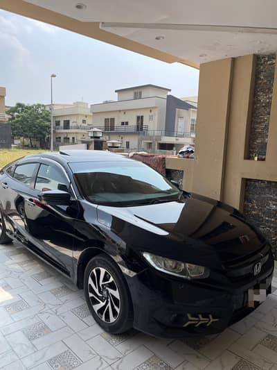 Honda Civic UG red meter 2018