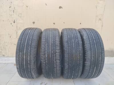 toyota yaris tyre