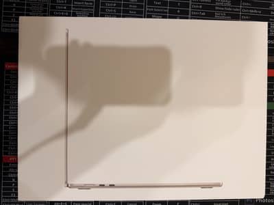 15-inch Apple Macbook Air M4 (2025) 512GB Brand New