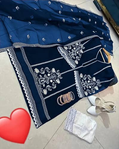 3 PC suit for ladies