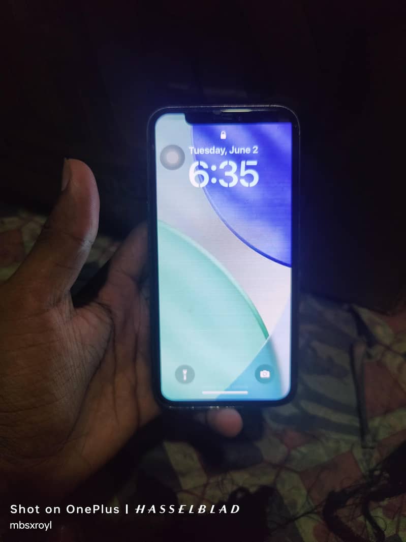 Apple iPhone X 6