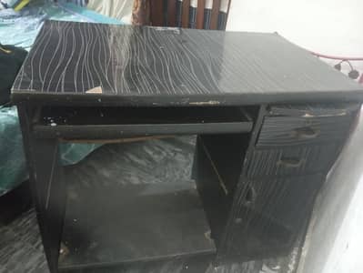 office table urgent sell