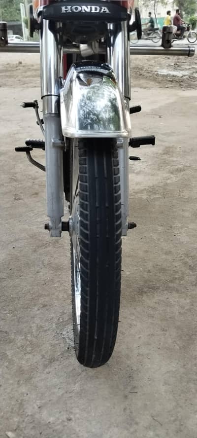 Honda CD 70 , 2012 model  A one  coudtion