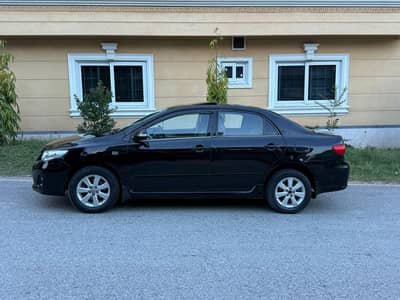 Toyota Corolla Altis 2013
