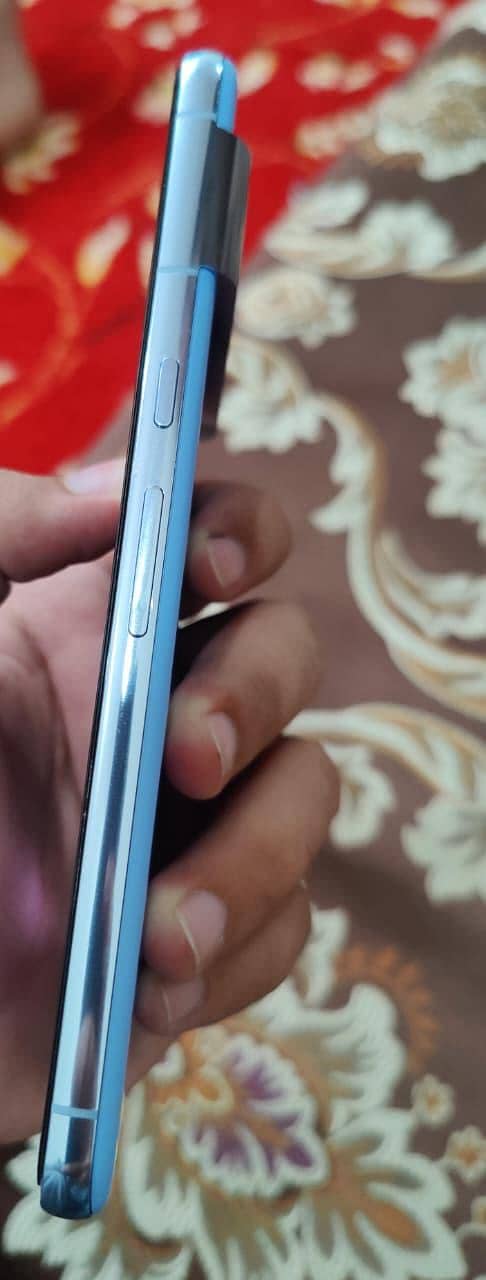 Google Pixel 8 Pro 3