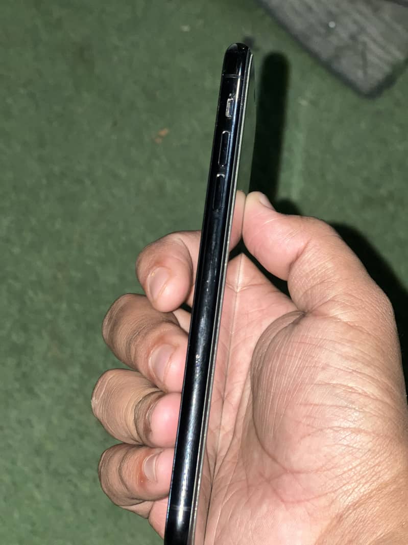 Iphone 11 pro max 3