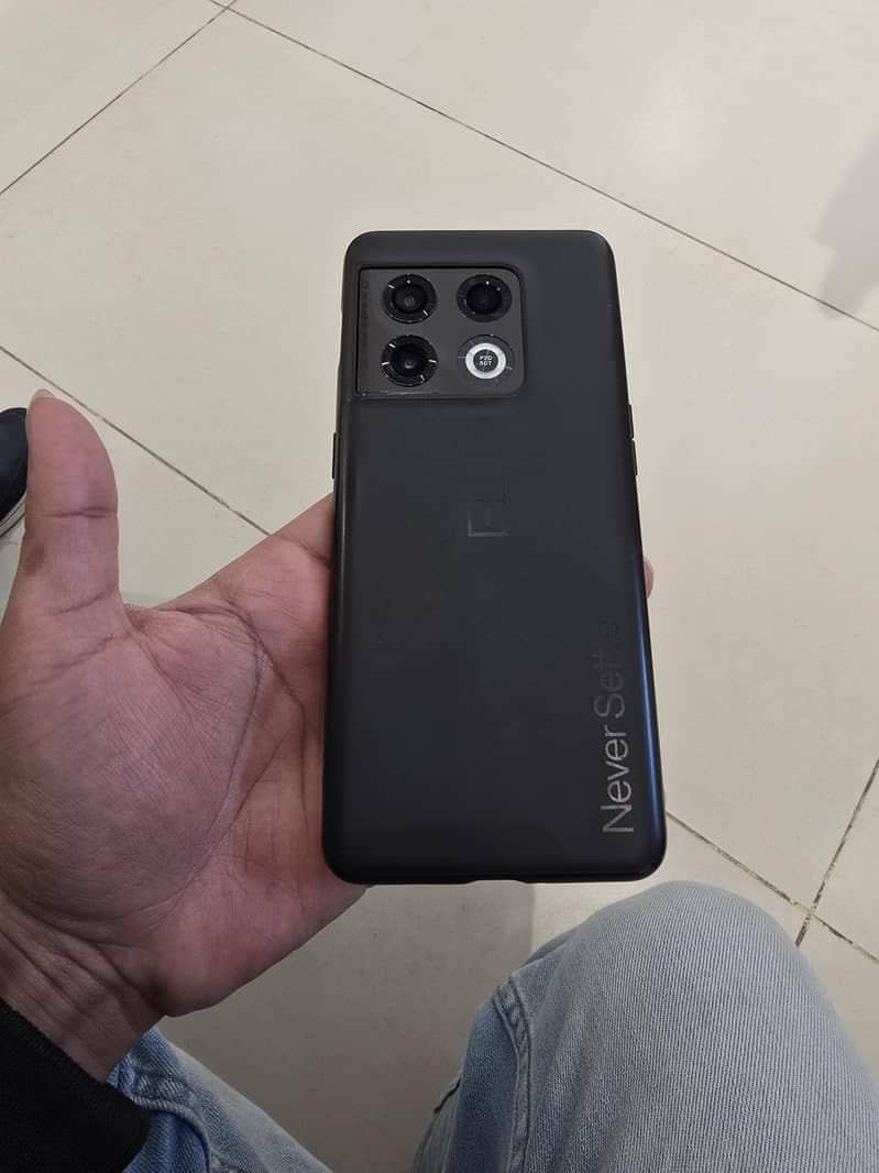 One Plus 10 Pro 0