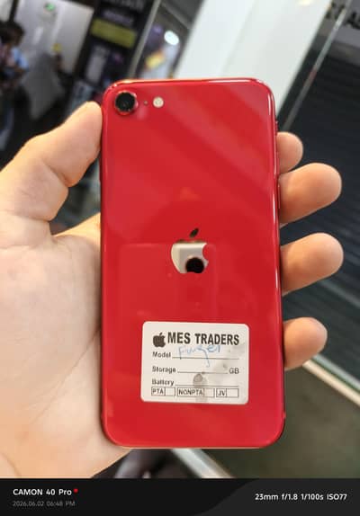 Apple iPhone SE