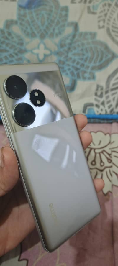 Realme GT Neo6 Read ad first then contact.
