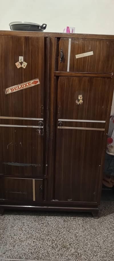 Iron wardrobe deluxe