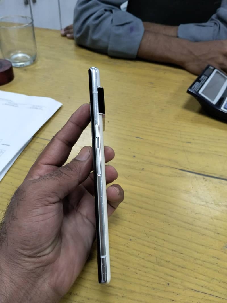 Google Pixel 6 Pro 2