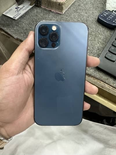 Apple iPhone 12 Pro