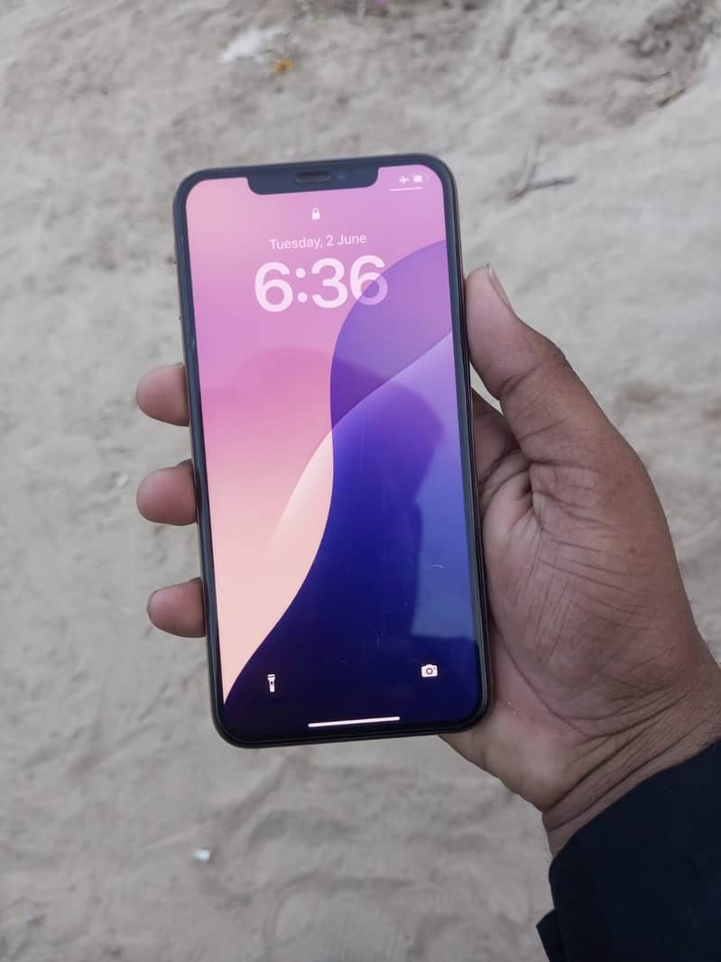 Iphone xs max 0