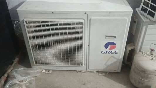 Gree  AC 2 Ton for Sale