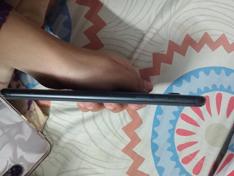 Apple iPhone 7 Plus 3