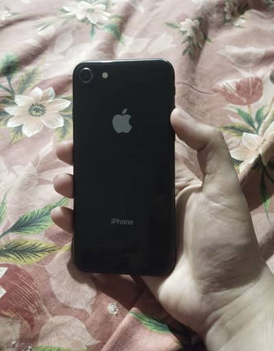Apple iPhone 8