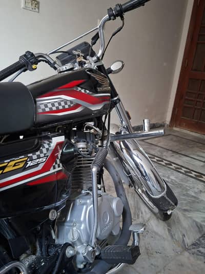 Honda 125 for sale 10/10 condition single hand used