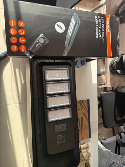 solar street light