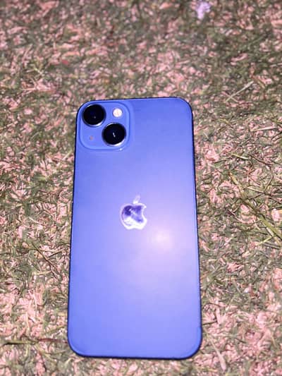 Apple iPhone 13
