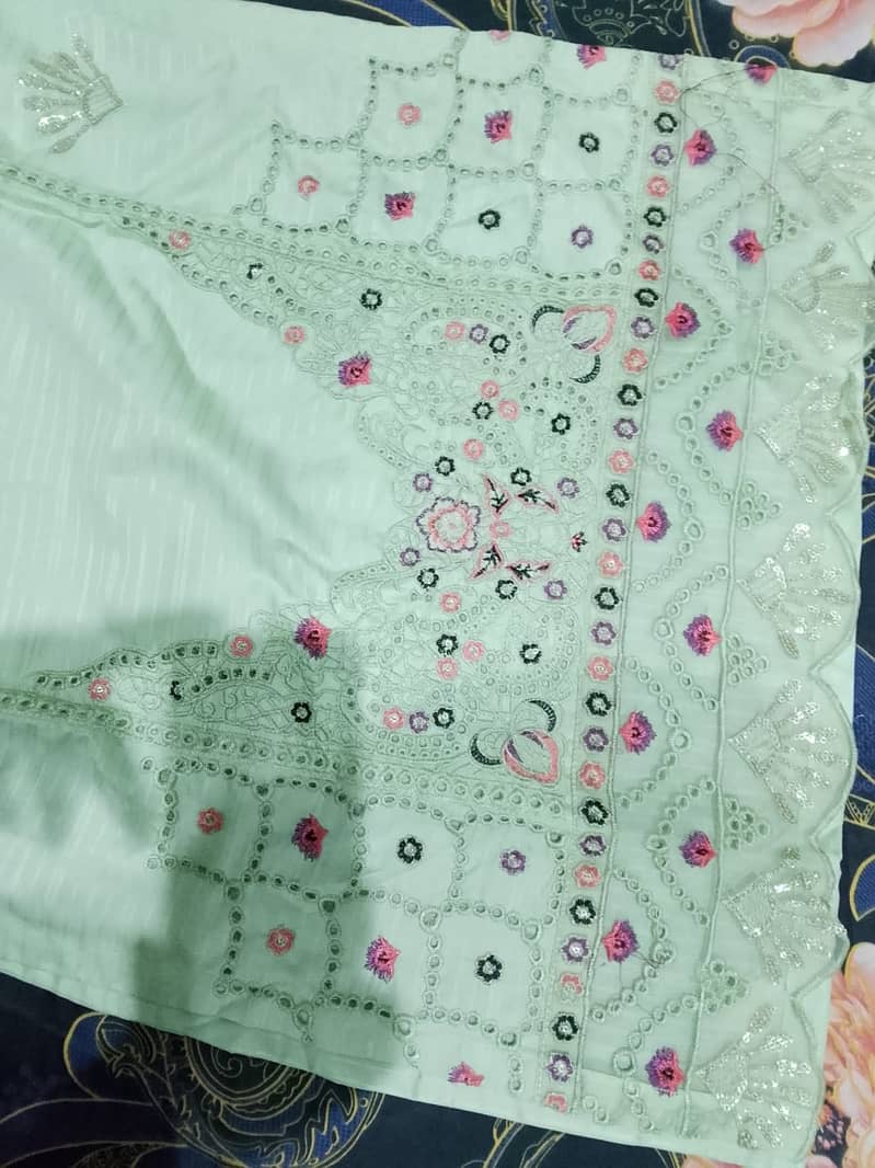 Medium size 4