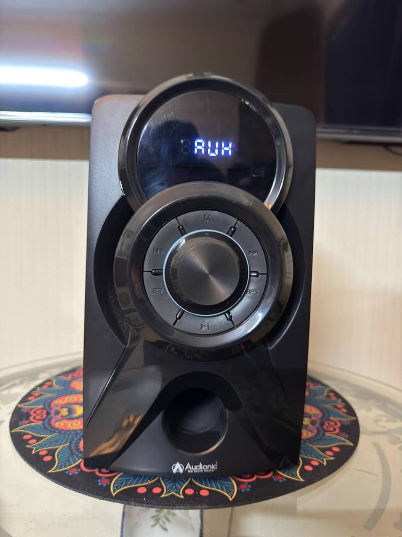 Audionic Speakers 2