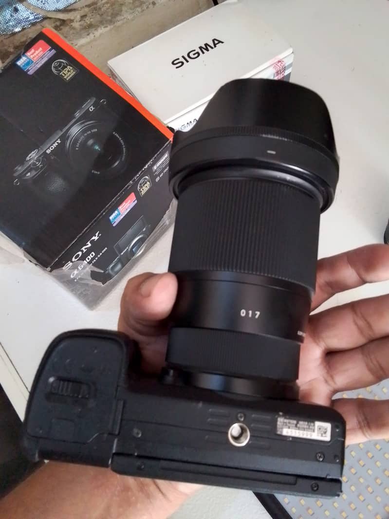 A6400 camera 3